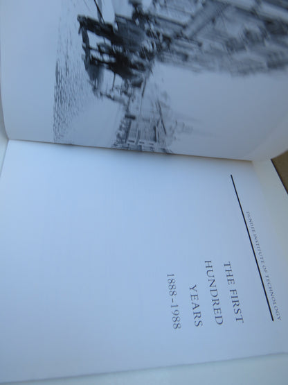 Dundee Institute of Technology The First Hundred Years 1888-1988 /  1989 book image 4