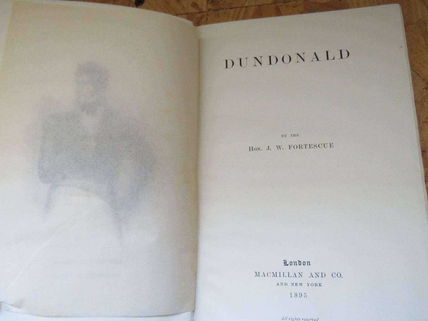 Dundonald By The Hon. J. W. Fortescue 1895