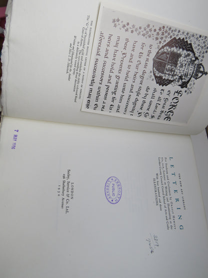 The New Art Library Lettering For Students and Craftsmen By Graily Hewitt 403 Illustrations 1930 Lim book image 7