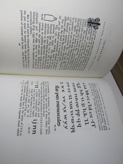 The New Art Library Lettering For Students and Craftsmen By Graily Hewitt 403 Illustrations 1930 Lim book image 10