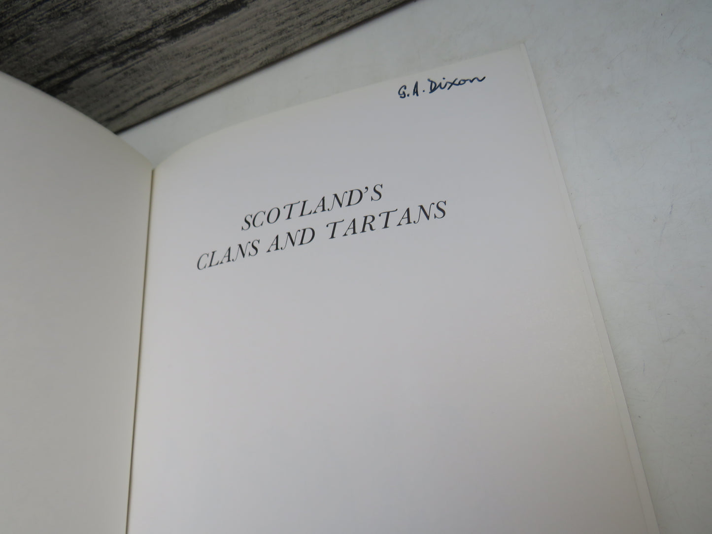 Scotland's Clans and Tartans By James Scarlett 1984