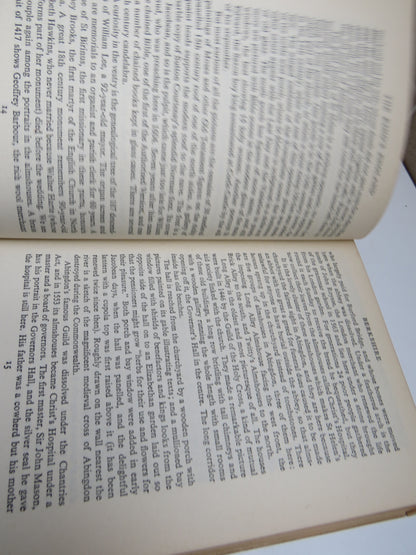 The King's England Berkshire Alfred's Own Country Edited By Arthur Mee 1949 book image 4