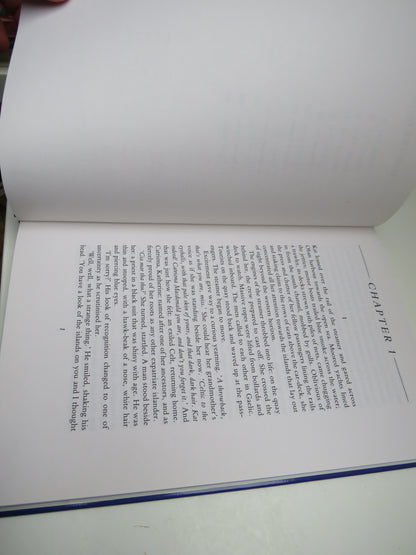 The Blood is Strong By Richenda Francis 1989 book image 6
