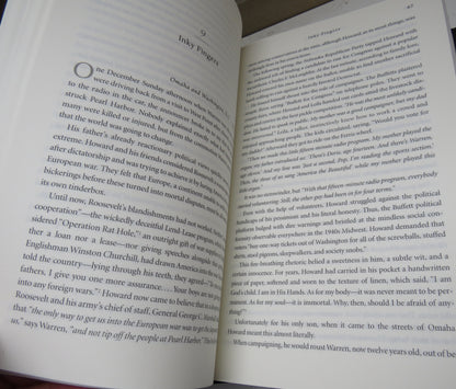 The Snowball Warren Buffett and the Business of Life By Alice Schroeder 2008 book image 4