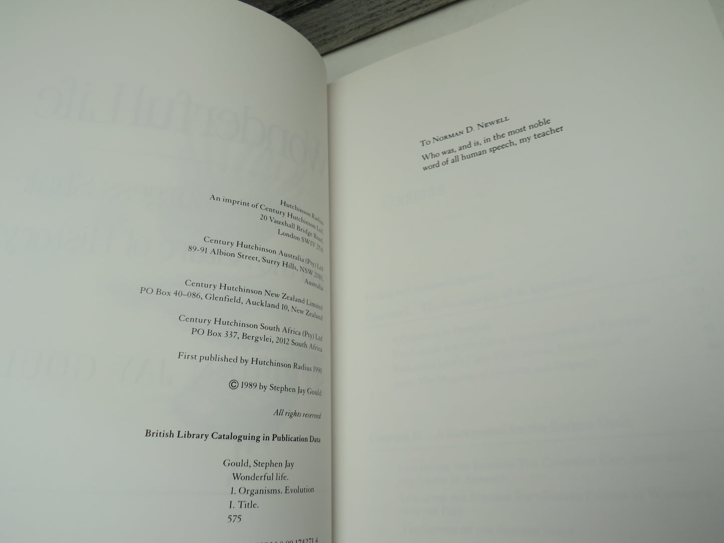 Wonderful Life The Burgess Shale and The Nature of History By Stephen Jay Gould 1990