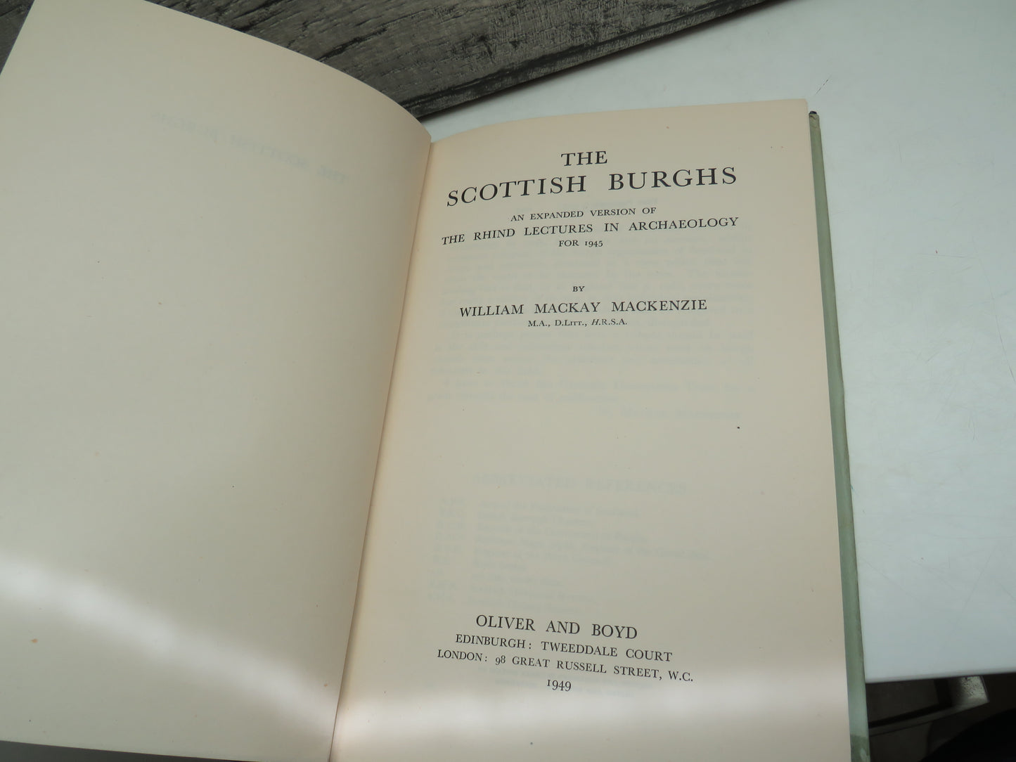 The Scottish Burghs An Expanded Version Of The Rhind Lectures In Archaeology For 1945 By William Mackay Mackenzie 1949