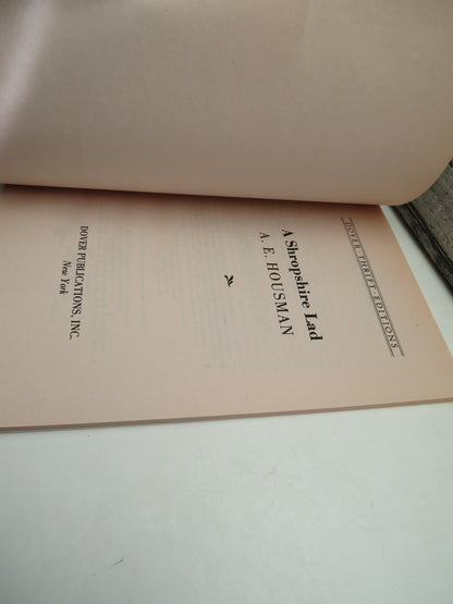 A Shropshire Lad By A. E. Housman 1990 book image 3