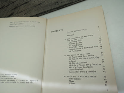 Ancient People and Places The Picts By Isabel Henderson 1967 book image 4