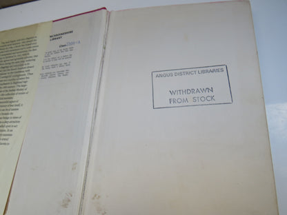 Stories of Famous Mutinies By T.H. McGuffie 1966 book image 4