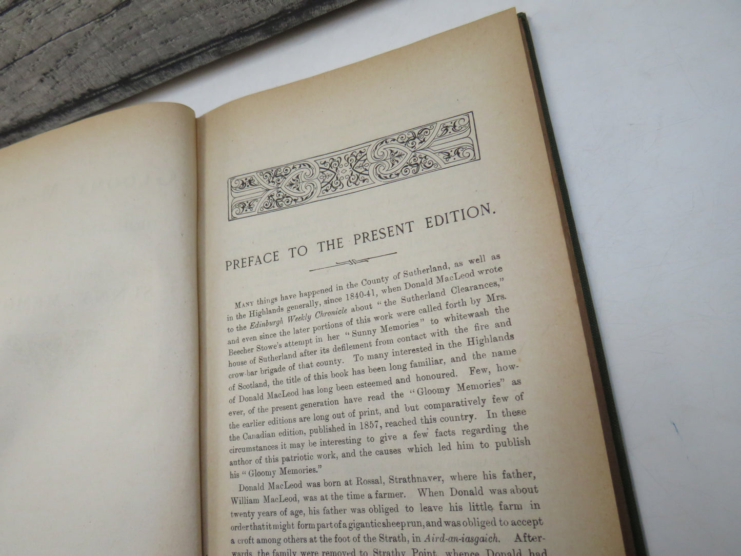 Donald Macleod's Gloomy Memories In The Highlands of Scotland Versus Mrs Harriet Beecher Stowe's Sunny Memories