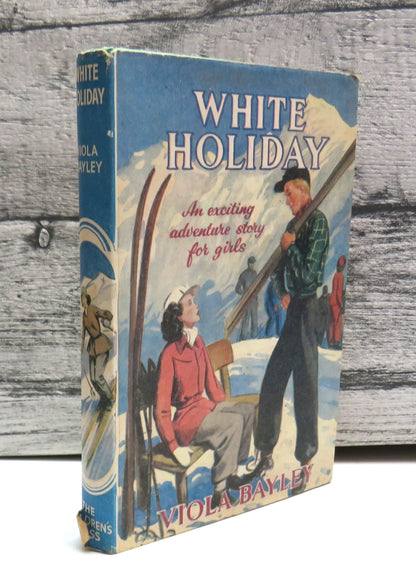White Holiday By Viola Bayley book front cover