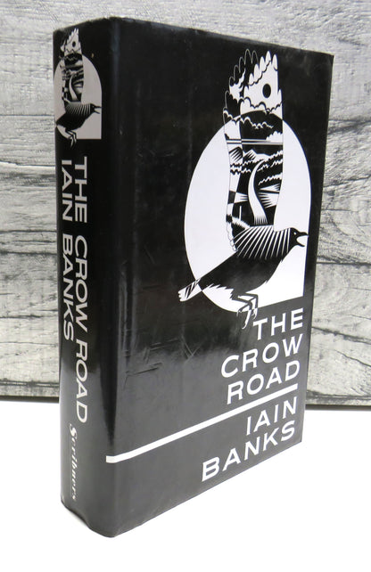 The Crow Road by Iain Banks, 1992 book front cover