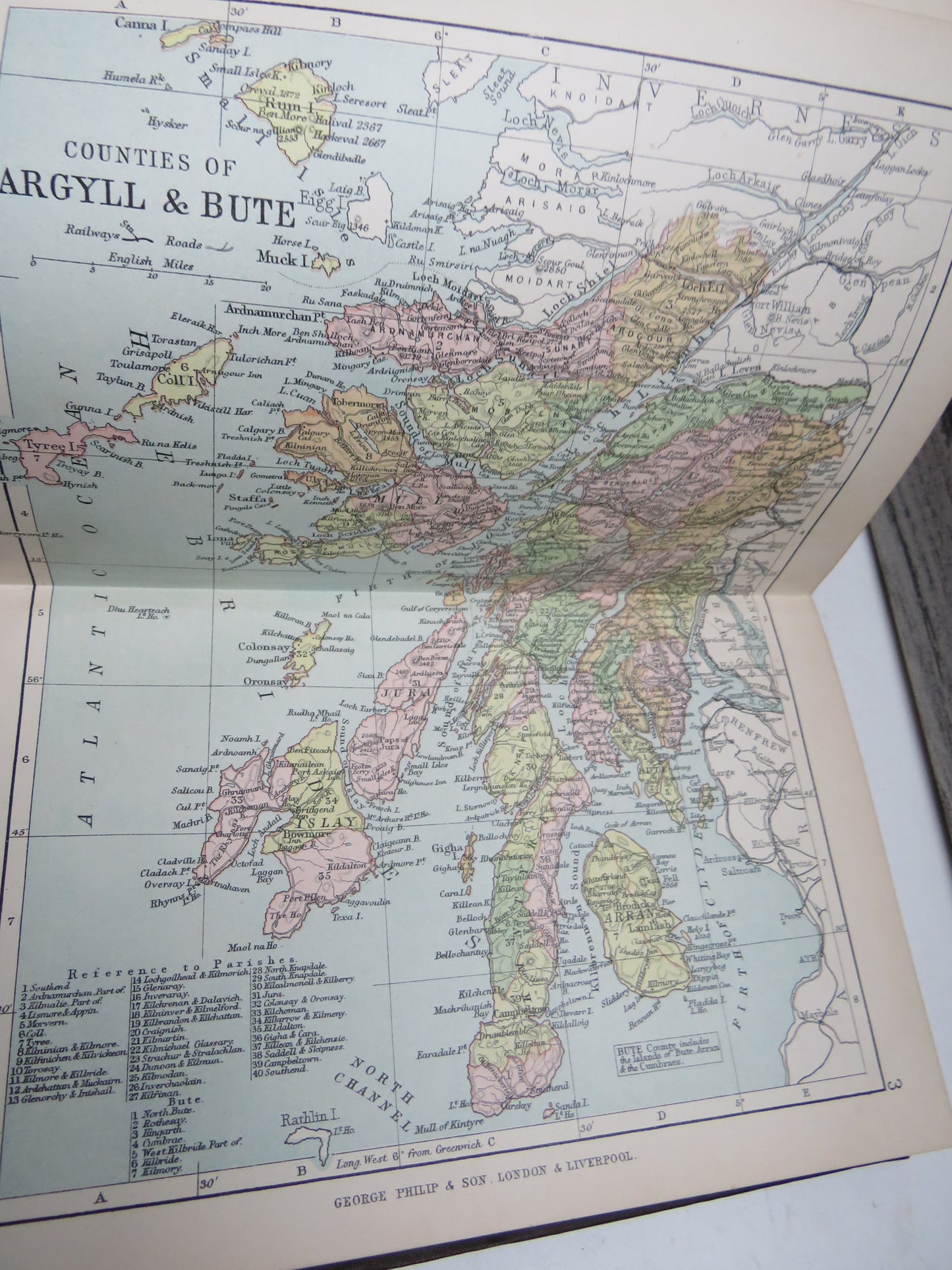 Philips Handy Atlas of the Counties of Scotland Constructed By John Bartholomew