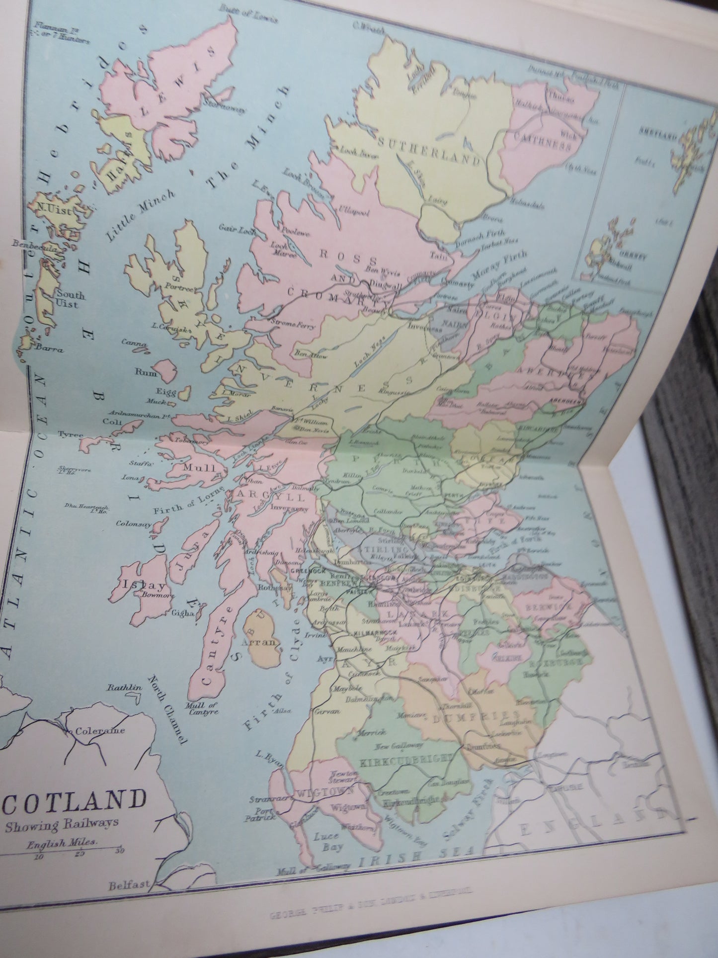 Philips Handy Atlas of the Counties of Scotland Constructed By John Bartholomew