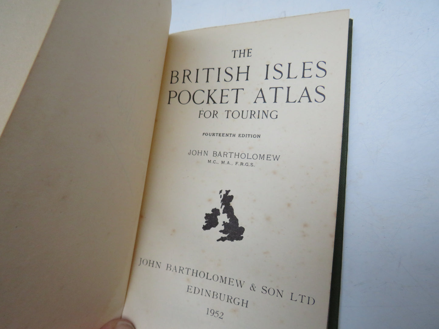 The British Isles Pocket Atlas For Touring 14th Edition By John Bartholomew 1952
