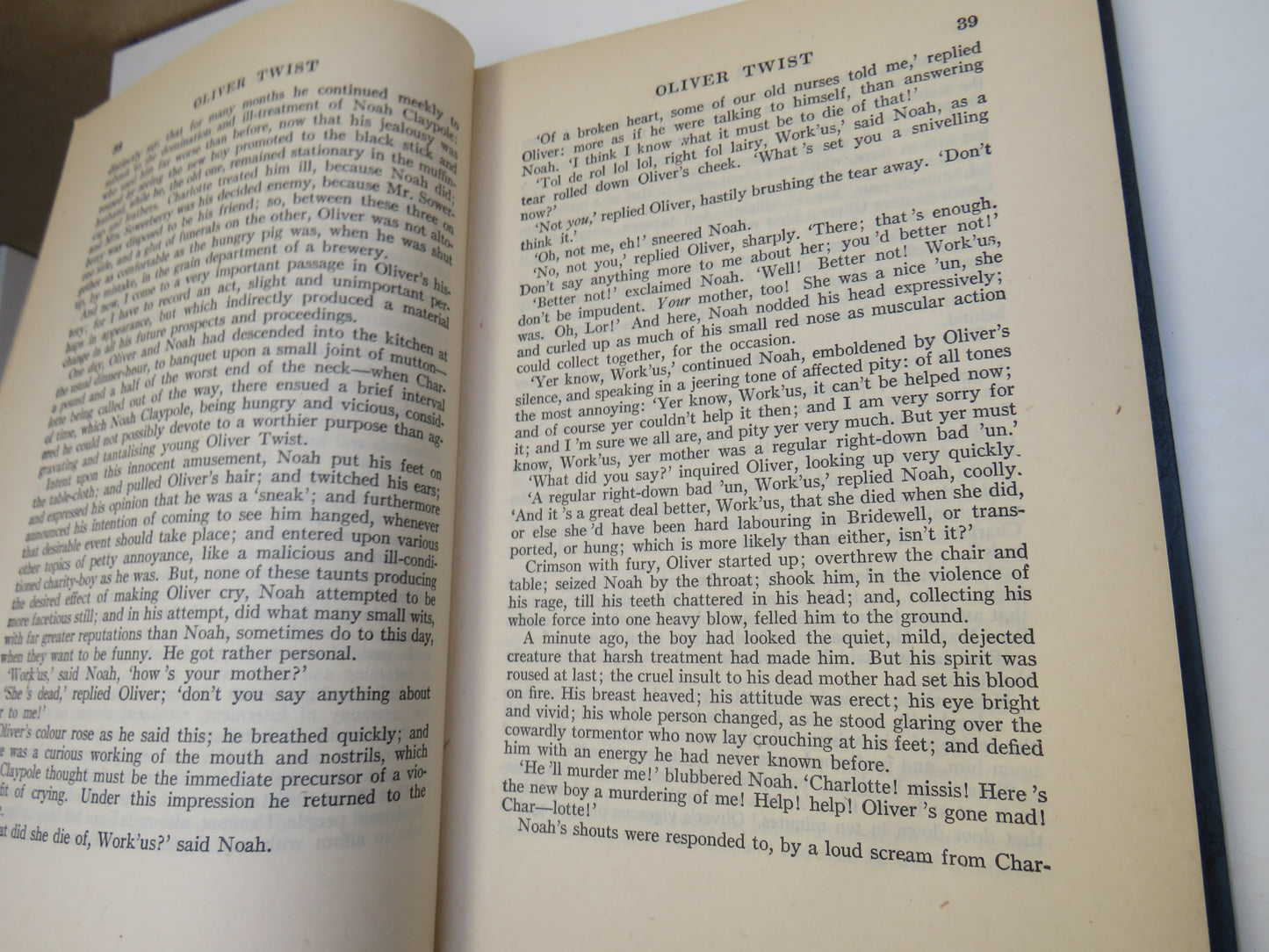 Adventures of Oliver Twist By Charles Dickens