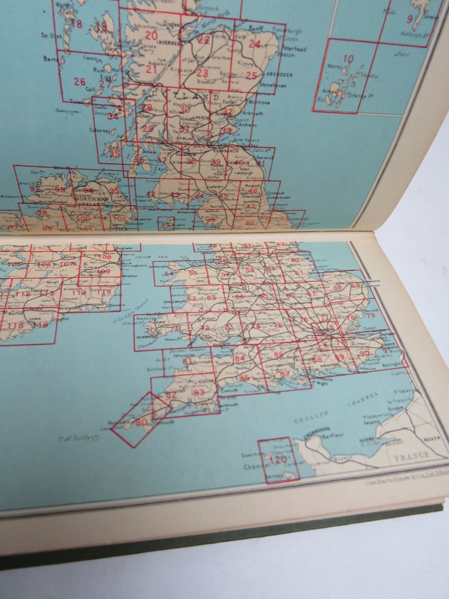 The British Isles Pocket Atlas For Touring 14th Edition By John Bartholomew 1952