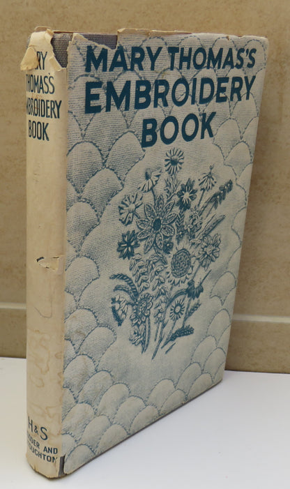 Mary Thomas Embroidery Book 1952 book image 2