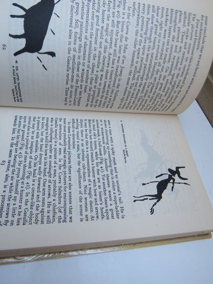 The Rock Pictures of Europe By Herbert Kuhn Translated From German by Alan Houghton Brodrick 1966 book image 8