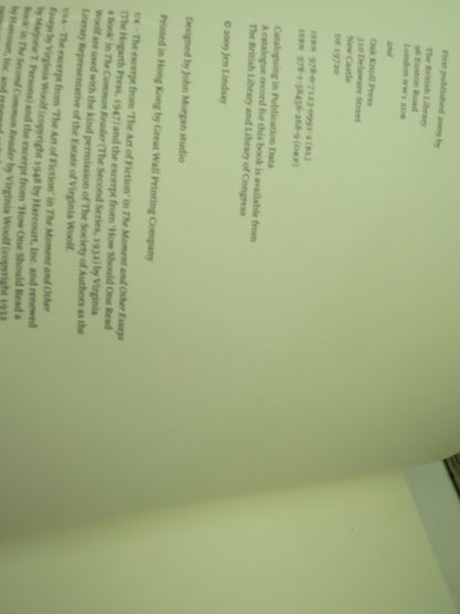 Fine Bookbinding, A Technical Guide by Jen Lindsay (First Edition, Bookbinding Guide Book, 2009) book image 4