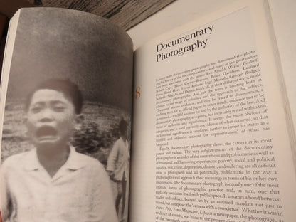 The Photograph by Graham Clarke (Vintage Photography Book, 1997) book image 7