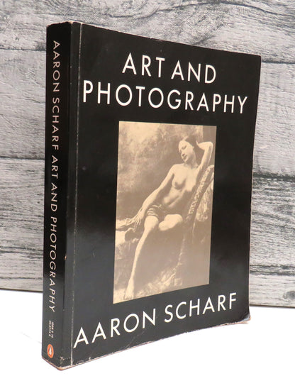Art and Photography by Aaron Scharf (Art History, 1983) book front cover