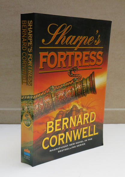 Sharpe's Fortress by Bernard Cornwell, 1999 book image 2