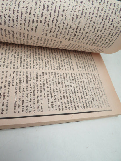 The Wind From A Burning Woman by Greg Bear (Science Fiction, 1978) book image 4