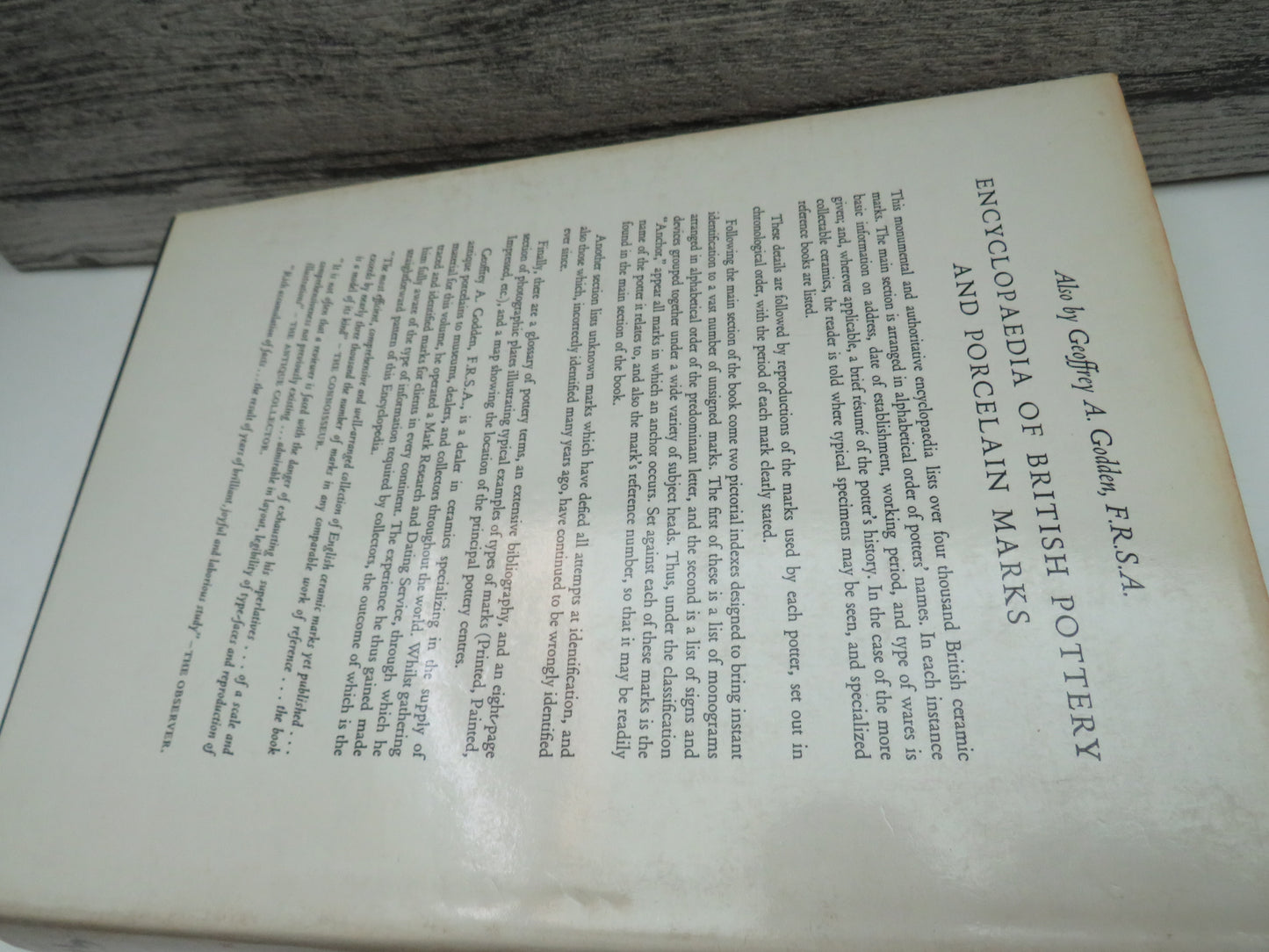 An Illustrated Encyclopaedia of British Pottery and Porcelain By Geoffrey A. Godden 1982
