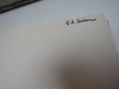 Worldwide Family History By Noel Currer-Briggs 1982 book image 3