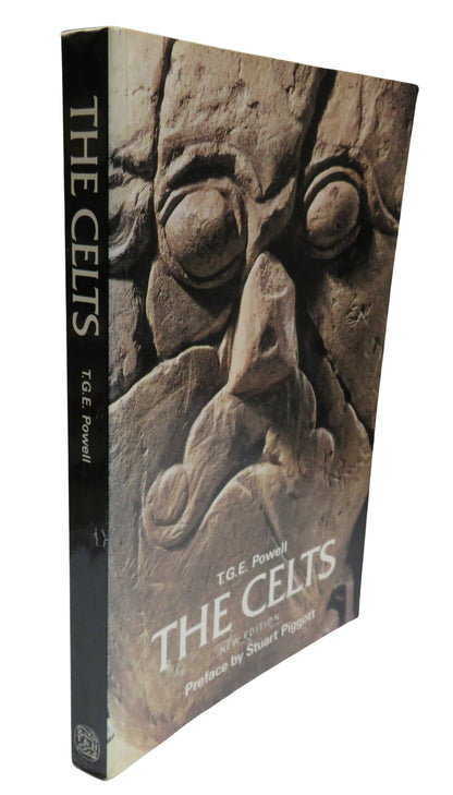 The Celts With 149 Illustrations 12 In Colour By T. G. E. Powell 1989 book front cover