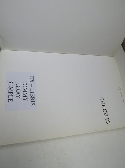 The Celts With 149 Illustrations 12 In Colour By T. G. E. Powell 1989 book image 3