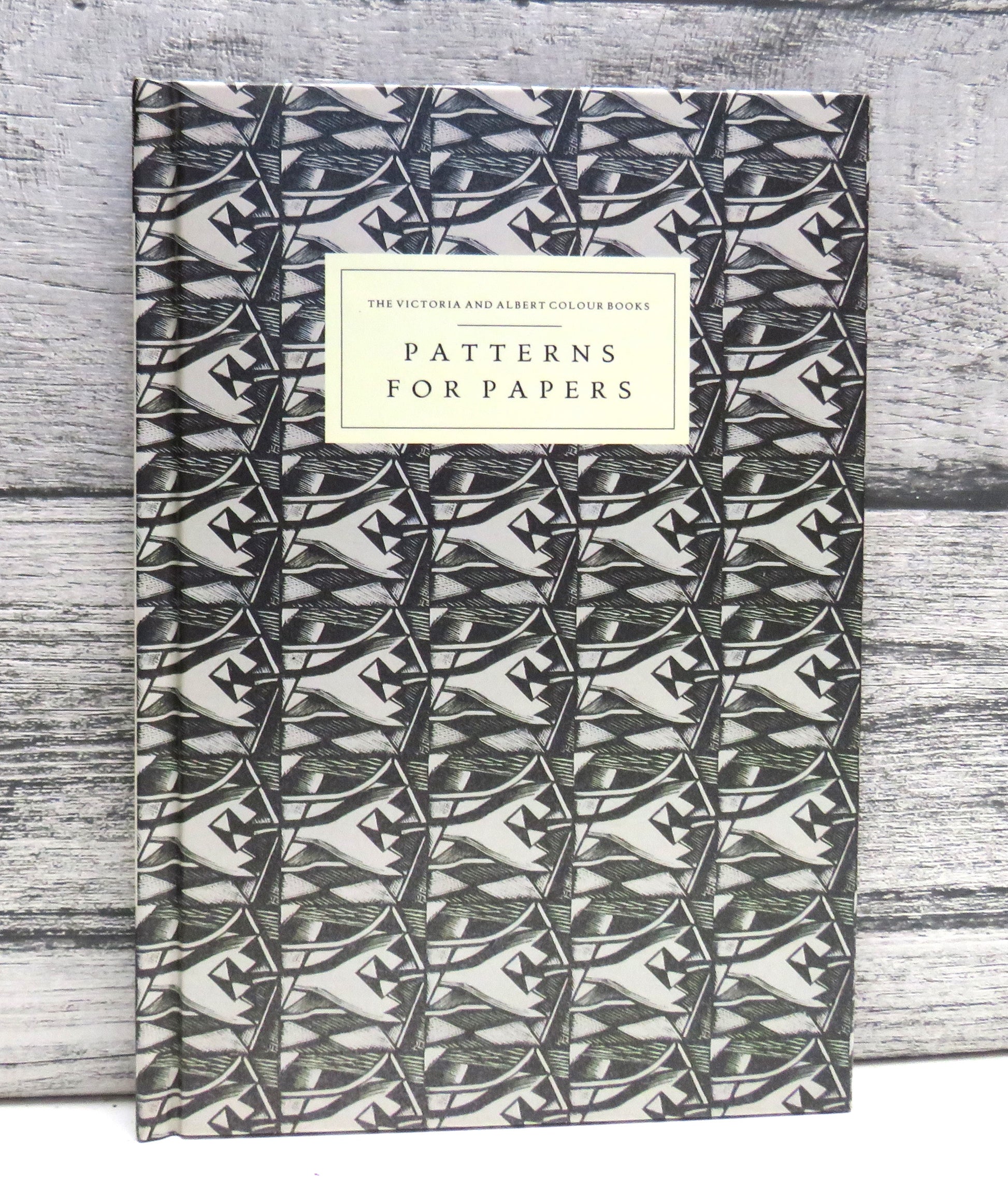 The Victoria and Albert Colour Books - Patterns For Papers
