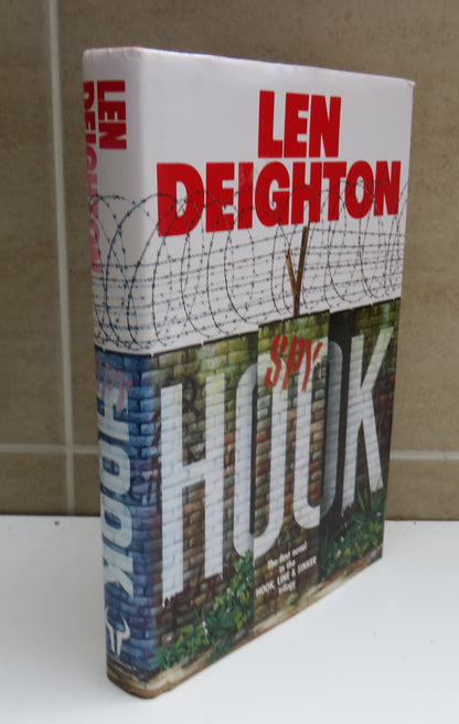 Spy Hook By Len Deighton 1988 book image 2