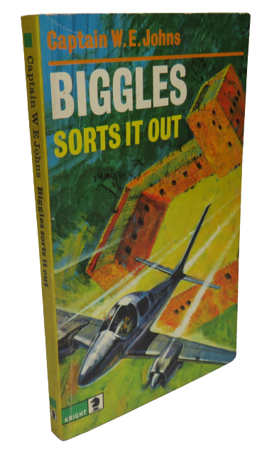 Bigglies' Sorts It Out By Captain W.E. Johns 1970 book front cover