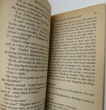 Bigglies' Sorts It Out By Captain W.E. Johns 1970 book image 5