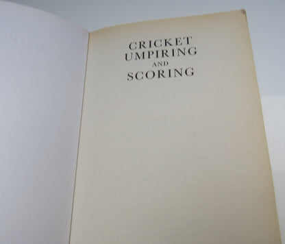 Cricket Umpiring And Scoring 5th Edition By Tom Smith MBE 2001 book image 3